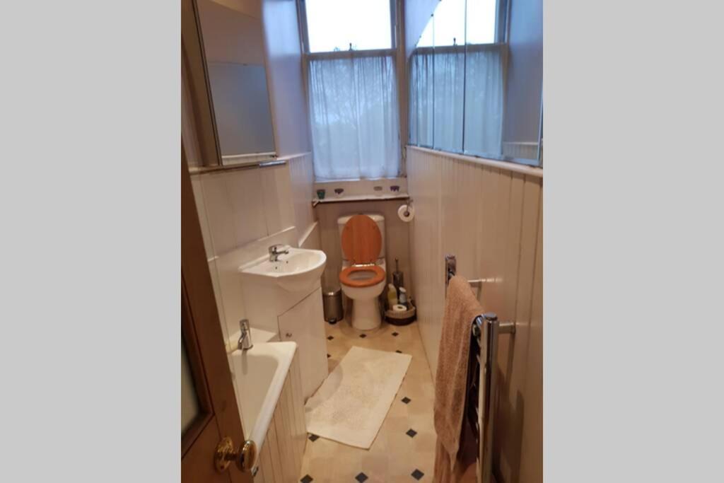 Woodburn Terrace, Morningside, Edinburgh Apartment ภายนอก รูปภาพ